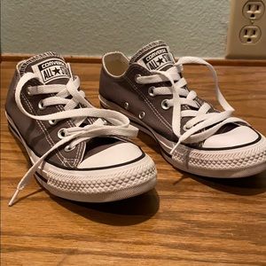 Grey Converse Size 6